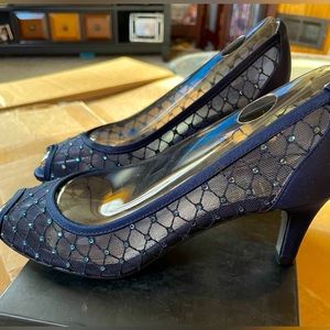 Gorgeous pair of navy blue heels sheer material lots of bling